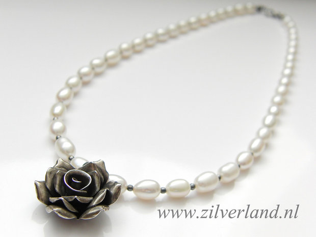Sterling Zilveren Ketting met Zoetwaterparels "Roos"