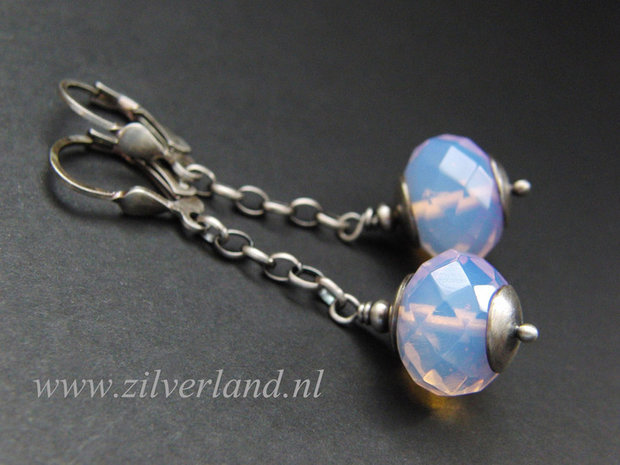 Oorbellen met Opaliet