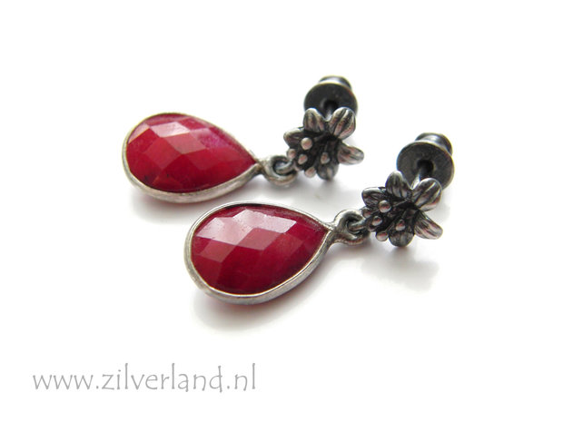 Handgemaakte Oorstekers met Robijn Edelstenen