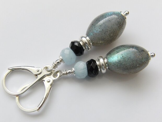 Edelstenen Oorbellen met Labradoriet, Onyx en Aquamarijn