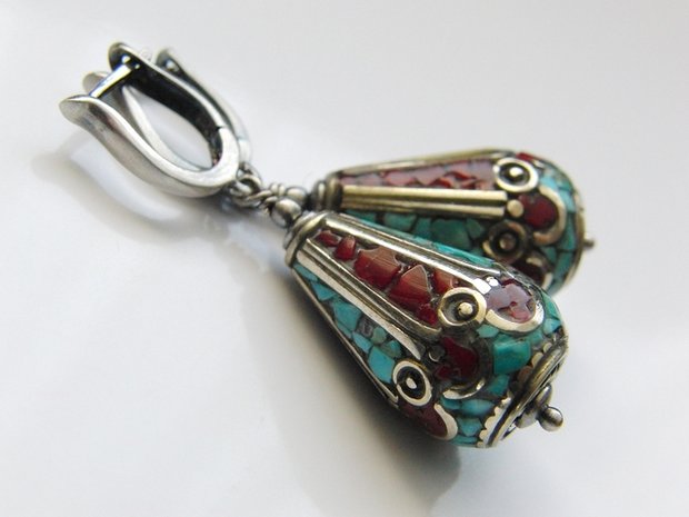 Zilveren Oorbellen met Tibetaanse Kralen