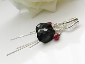 Zilveren Oorbellen met Onyx en Robijn