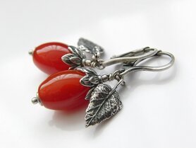 Handgemaakte Zilveren Oorbellen met Carneool