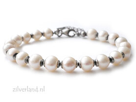 Handgemaakte Zilveren Armband met Zoetwaterparels- Geoxideerd