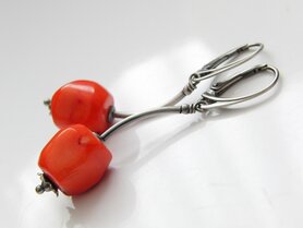 Zilveren Oorbellen met Koraal "Appels"