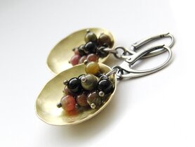 Handgemaakte Edelstenen Oorbellen "Toermalijn Tros op Schaal"