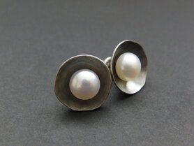 Handgemaakte Oorstekers met Zoetwaterparels 